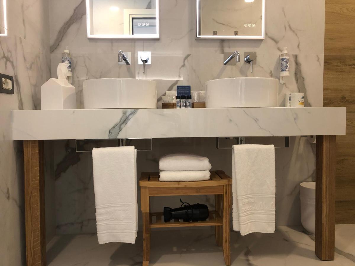 Hotel Croce Di Malta Линяно Сабиадоро Екстериор снимка